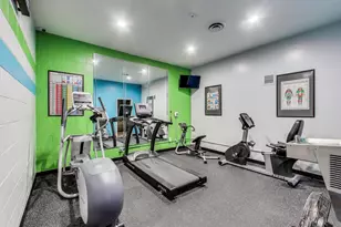 6325 N Sheridan Rd, Chicago, IL 60660 - Photo 21