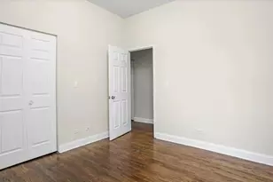4542 S Indiana Ave, Chicago, IL 60653 - Photo 13