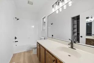 415 Juniper Dr, North Aurora, IL 60542 - Photo 15