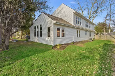 48 Birchwood Avenue, Deerfield, IL 60015 - Photo 3