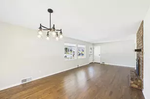 103 Skylark Dr, Rockford, IL 61107 - Photo 11