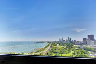 360 E Randolph St, Chicago, IL 60601 - Photo 9