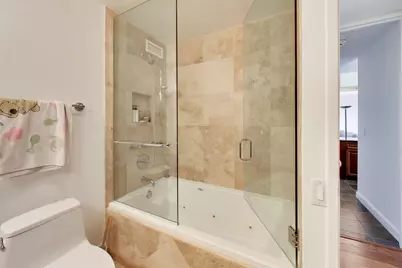 360 E Randolph Street #2502, Chicago, IL 60601 - Photo 11