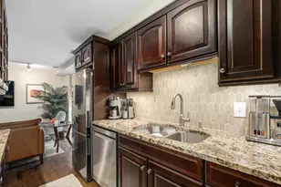 2543 N Racine Ave, Chicago, IL 60614 - Photo 13