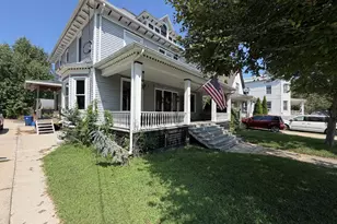 409 S Chestnut St, Kewanee, IL 61443 - Photo 31