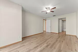 112 W Tomaras Ave, Savoy, IL 61874 - Photo 19