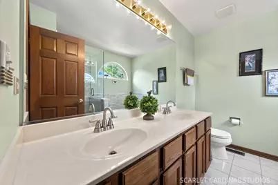 127 Forestview Lane, Aurora, IL 60502 - Photo 19