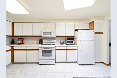 8580 W Foster Avenue #706, Norridge, IL 60706 - Photo 7