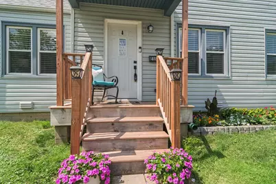 418 S Lake Terrace, Mundelein, IL 60060 - Photo 3