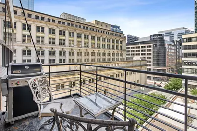 130 S Canal Street #619, Chicago, IL 60606 - Photo 17