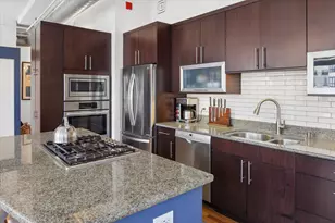 130 S Canal St, Chicago, IL 60606 - Photo 9