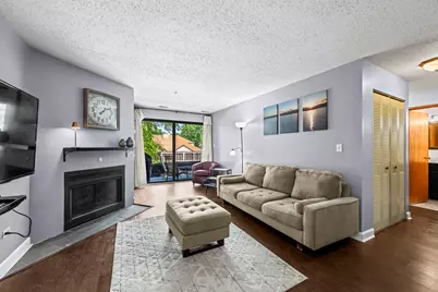780 Weidner Road #105, Buffalo Grove, IL 60089 - Photo 3