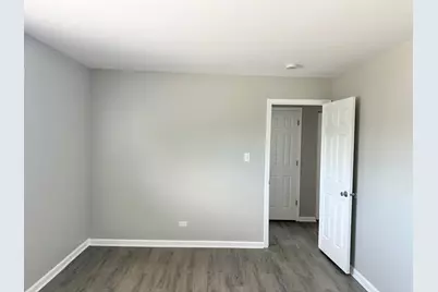 1721 E Roosevelt Road #2, Wheaton, IL 60187 - Photo 9