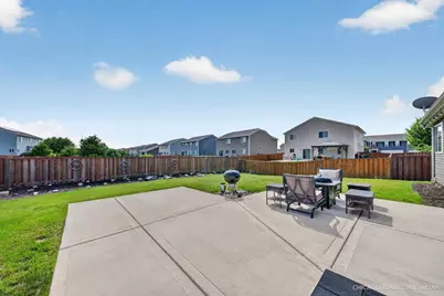 1002 Chestnut Drive, Pingree Grove, IL 60140 - Photo 31