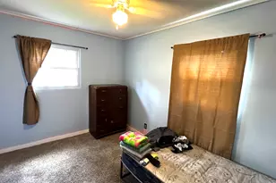 1403 Glendale Dr, Champaign, IL 61821 - Photo 5