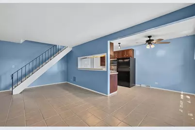 507 Darlene Lane #C, Glendale Heights, IL 60139 - Photo 3