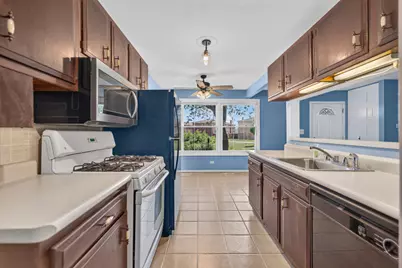 507 Darlene Lane #C, Glendale Heights, IL 60139 - Photo 9
