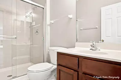 429 W Newbridge Lane, Round Lake, IL 60073 - Photo 21