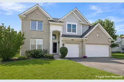 429 W Newbridge Lane, Round Lake, IL 60073 - Photo 1