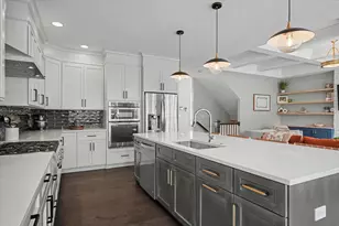 413 Lake Falls Blvd, Savoy, IL 61874 - Photo 19
