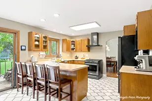 2808 Monterra Dr, Spring Grove, IL 60081 - Photo 11