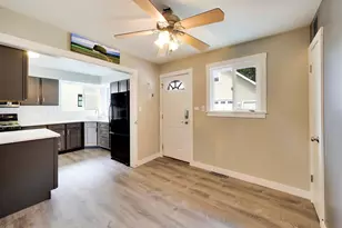 466 N Ridgeland Ave, Elmhurst, IL 60126 - Photo 11