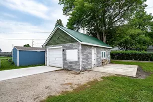 118 E Diller St, Pontiac, IL 61764 - Photo 19
