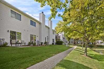216 Brittany Drive #8E-2, Streamwood, IL 60107 - Photo 25