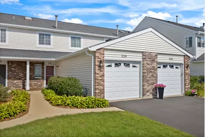 216 Brittany Drive #8E-2, Streamwood, IL 60107 - Photo 1