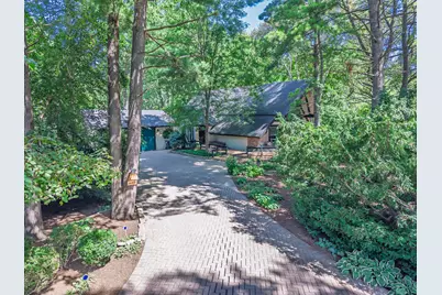 3810 N Oak Knoll Road, Crystal Lake, IL 60012 - Photo 1