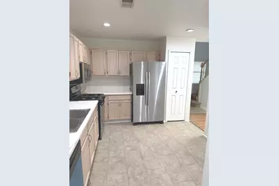 [Address not provided], Schaumburg, IL 60194 - Photo 5