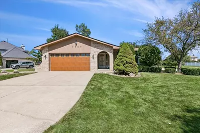 9860 Cambridge Drive, Mokena, IL 60448 - Photo 1
