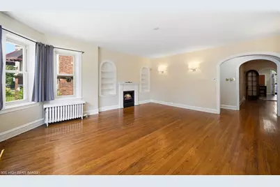 8215 S Evans Avenue, Chicago, IL 60619 - Photo 3