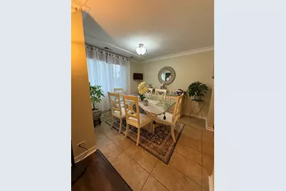 460 Raintree Court #2G, Glen Ellyn, IL 60137 - Photo 9