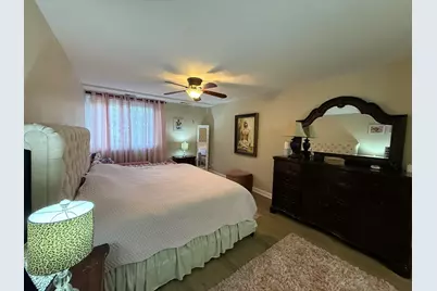460 Raintree Court #2G, Glen Ellyn, IL 60137 - Photo 13