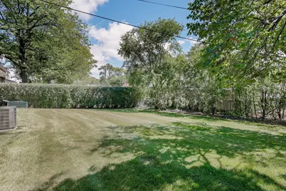281 Diamond Head Drive, Des Plaines, IL 60018 - Photo 29