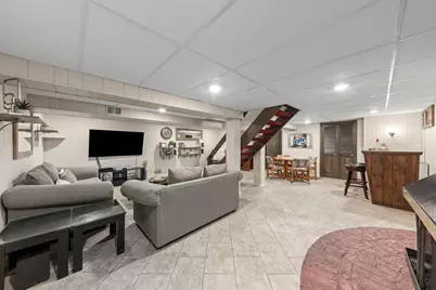 281 Diamond Head Drive, Des Plaines, IL 60018 - Photo 23