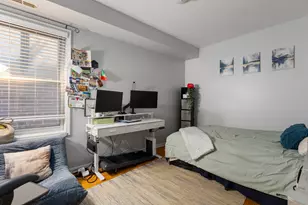 1522 N Bosworth Ave, Chicago, IL 60642 - Photo 9