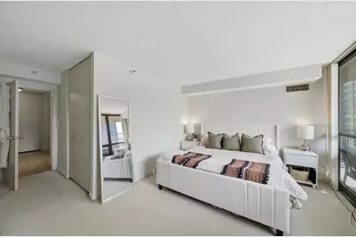 10 E Ontario Street #2111, Chicago, IL 60611 - Photo 7
