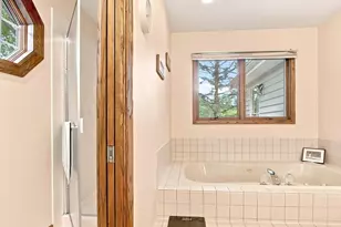 1419 Stevenson Dr, Libertyville, IL 60048 - Photo 21
