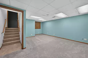 641 Amphitheater Dr, Rockford, IL 61107 - Photo 19