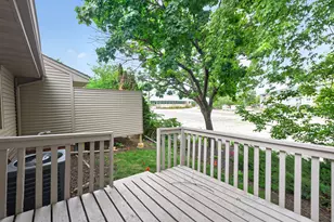 641 Amphitheater Dr, Rockford, IL 61107 - Photo 27