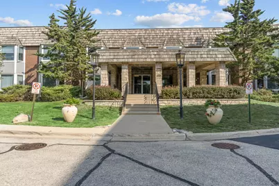 2300 Windsor Mall Court #2E, Park Ridge, IL 60068 - Photo 3