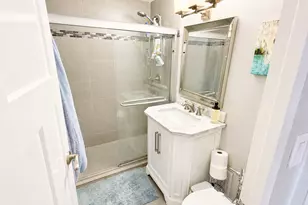 30 E Elm St, Chicago, IL 60611 - Photo 11