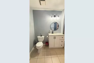 974 W 35th Place #508, Chicago, IL 60609 - Photo 13