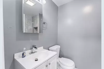 7008 S Oakley Avenue, Chicago, IL 60636 - Photo 17