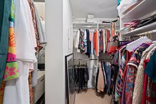 200 E Delaware Pl, Chicago, IL 60611 - Photo 27