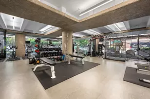 200 E Delaware Pl, Chicago, IL 60611 - Photo 33