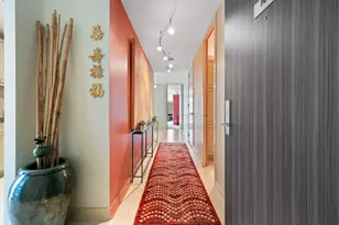 200 E Delaware Pl, Chicago, IL 60611 - Photo 5
