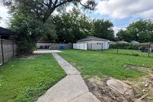 11134 S Normal Ave, Chicago, IL 60628 - Photo 27